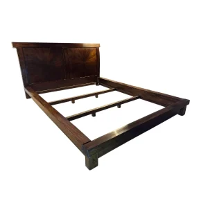 Cama Saheli Castaño